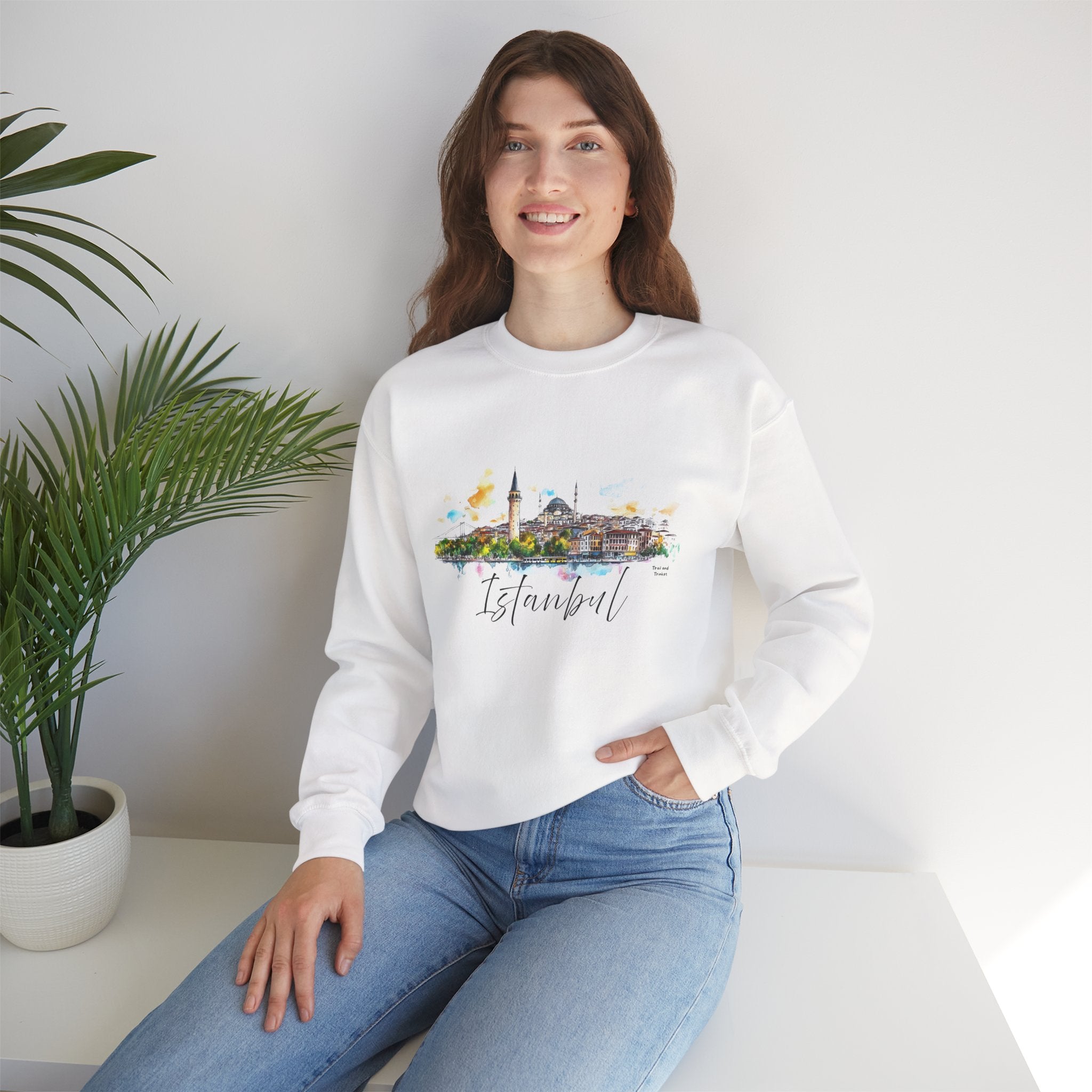 Istanbul Sweatshirt – Watercolor Skyline