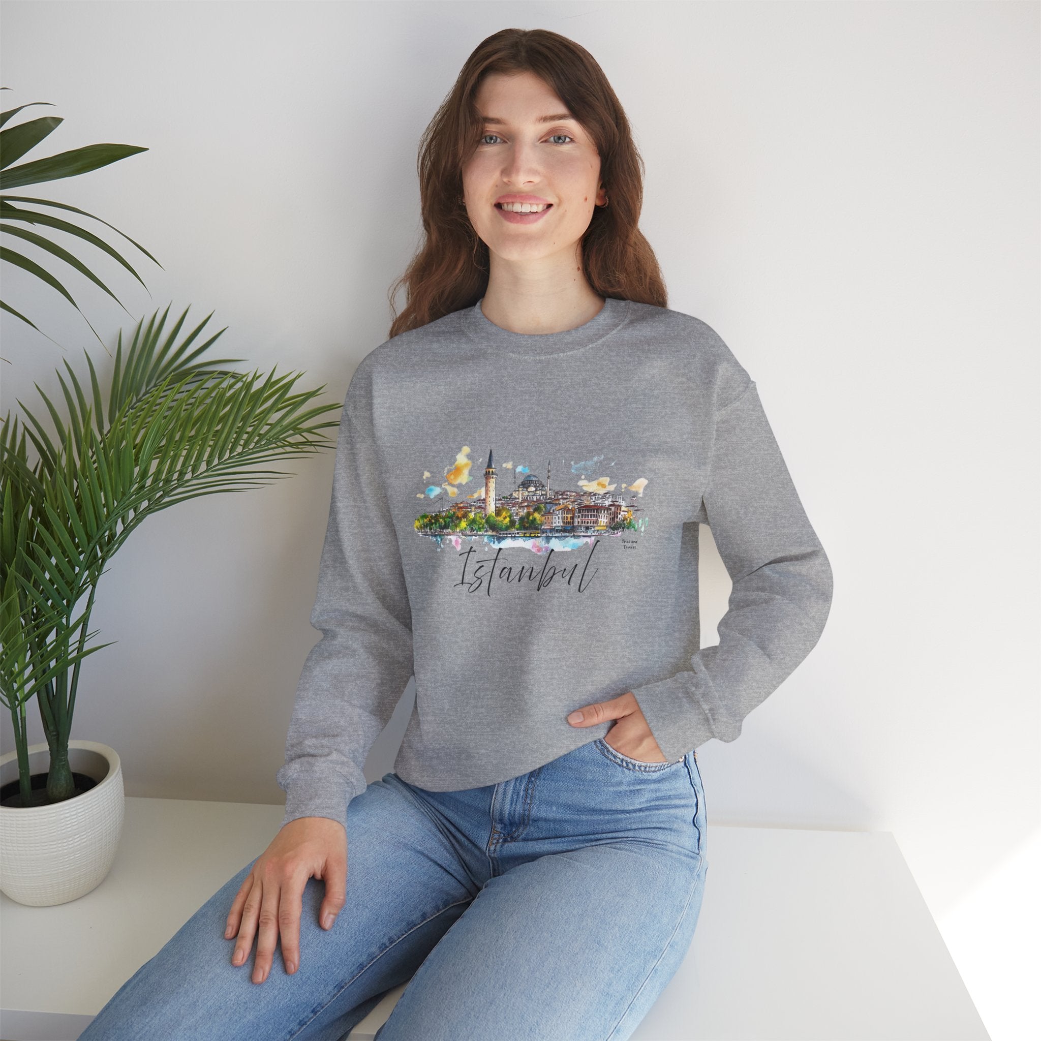 Istanbul Sweatshirt – Watercolor Skyline